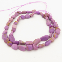 Natural Muscovite,Irregular shape,Purple,5*7*8mm~10*11*16mm,Hole:0.8mm,about 49pcs/strand,about 16g/strand,5 strands/package,16"(40cm),XBGB00227bhva-L001