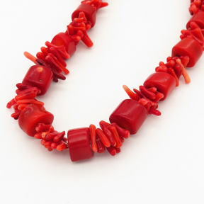 Natural Red Coral,Irregular,Dyed,Red,9*12~3*10mm,Hole:1mm,about 19pcs/strand,about 70g/strand,5 strands/package,18"(46cm),XBGB01889ahlv-L001