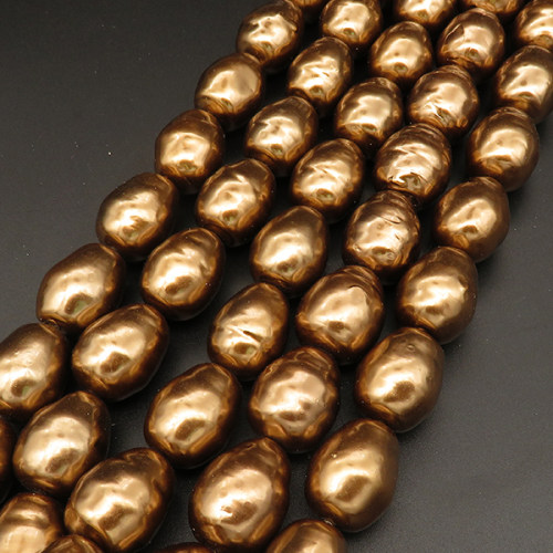 Shell Pearl Beads,Oval,Dyed,Brown,17*22mm,Hole:1.5mm,about 18pcs/strand,about 170g/strand,5 strands/package,15"(39cm),XBSP00326hobb-L001