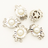 Brass Box Clasps,Glue beads,Flated round,Corrugated,Three holes,Hollow,Plating White K Gold,14mm,Hole:2mm,about 2.5g/pc,50 pcs/package,XFCL00391aahl-L003
