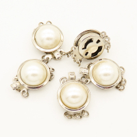 Brass Box Clasps,Glue beads,Flated round,Three holes,Plating White K Gold,15mm,Hole:2mm,about 1.5g/pc,50 pcs/package,XFCL00393aahl-L003