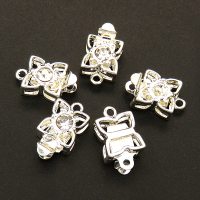 Brass Box Clasps,Rhinestone,Clover,Single hole,Hollow,Plating silver,8*9mm,Hole:1.5mm,about 1.5g/pc,50 pcs/package,XFCL00569aaha-L003