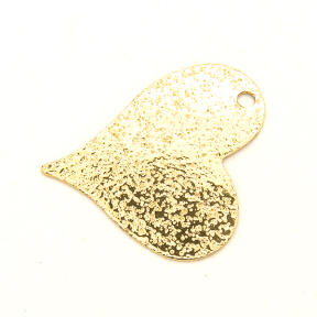 Brass Pendant & Charms,Heart,Frosted,Vacuum plating 18k real gold,Environmental protection,30*31mm,Hole:2mm,about 2g/pc,50 pcs/package,XFPC00503aaha-L003