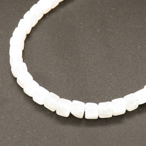 Natural White Crystal,Explosion,Cube,Frosted,White,4mm,Hole:0.5mm,about 100 pcs/strand,about 14.8 g/strand,1 strand/package,15"(38cm),XBGB02435vhob-L001