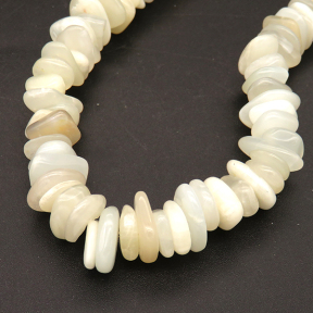 Natural White Moonstone,Irregular Gasket,White,13*8~7*7mm,Hole:1mm,about 134pcs/strand,about 63g/strand,1 strand/package,15"(38cm),XBGB04660bhia-L001