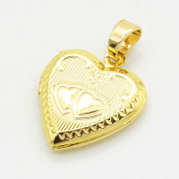 Brass Locket Pendants,Photo Frame Charms for Necklaces,Heart,Long-lasting plated,Gold,4x17x18mm,Hole:3x5mm,about 2.29g/pc,5 pcs/package,XFPC02514vaia-G030
