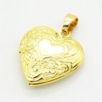 Brass Locket Pendants,Photo Frame Charms for Necklaces,Heart,Long-lasting plated,Gold,6x20x20mm,Hole:3x5mm,about 2.77g/pc,5 pcs/package,XFPC02522vaia-G030