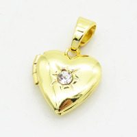 Brass Cubic Zirconia Locket Pendants,Photo Frame Charms for Necklaces,Heart,Long-lasting plated,Gold,5x13x13mm,Hole:4x6mm,about 1.44g/pc,5 pcs/package,XFPC02530aahl-G030