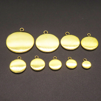304 Stainless Steel Pendants,Flat Round,Vacuum plating Gold,32mm,Hole:3mm,about 2.3g/pc,100 pcs/package,XFCS00013vaia-611