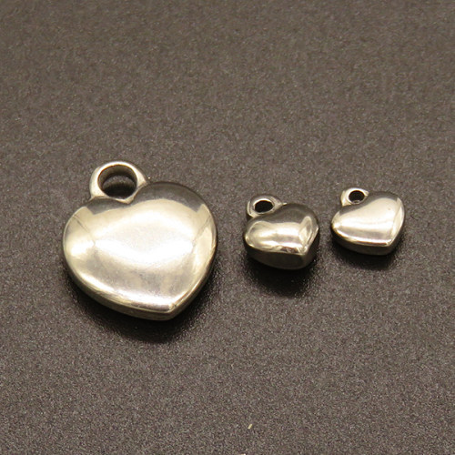 304 Stainless Steel Pendants,Heart,True color,17x17mm,Hole:3mm,about 3.7g/pc,50 pcs/package,XFPC02076aahi-611