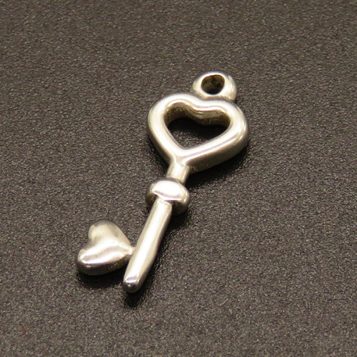 304 Stainless Steel Pendants,Heart Key,True color,20x8mm,Hole:1.2mm,about 0.7g/pc,50 pcs/package,XFPC02126aahi-611