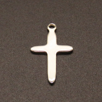 304 Stainless Steel Pendants,Cross,True color,28x16mm,Hole:1.5mm,about 1g/pc,100 pcs/package,XFPC02306vabjb-611