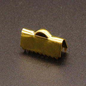 304 Stainless Steel Ribbon Crimp Ends,Rectangle,Vacuum plating Gold,25x8mm,Hole:1x4.5mm,about 1.15g/pc,100 pcs/package,XFT00084vabob-611