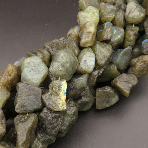 Natural Labradorite,Irregular,Dark Green,16x16x17mm,Hole:1.5mm,about 25pcs/strand,about 99.4g/strand,1 strand/package,15"(38cm),XBGB04365vhmv-L001