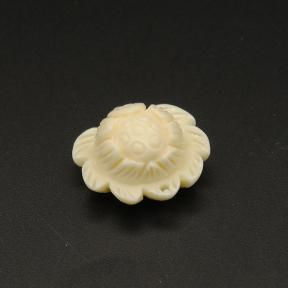 Resin Pendants,Flower,Cream color,11x21mm,Hole:1.5mm,about 3.0g/pc,1pc/package,XBR00030hibb-L001