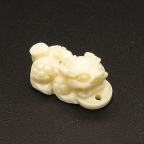 Resin Pendants,Brave troops,Cream color,10x10x20mm,Hole:1mm,about 1.5g/pc,1pc/package,XBR00083iobb-L001