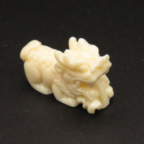 Resin Cabochons,Kirin,Cream color,8x13x23mm,Hole:1.5mm,about 2.3g/pc,1pc/package,XBR00085iobb-L001