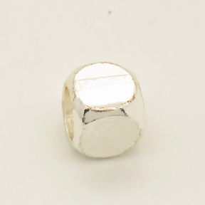 Brass Beads,Cube,Angle of attack,Long-lasting plated,White Silver,5x5mm,Hole:4mm,about 0.47g/pc,100 pcs/package,XFF00059vhov-L002