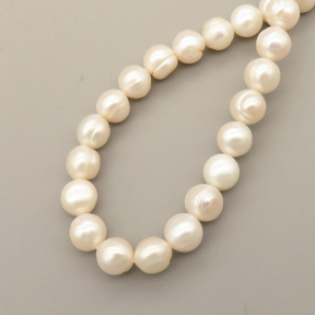 Natural Cultured Freshwater Pearl Beads Strands,Near Round Thread Punch,Off White,8mm-9mm,Hole:1.2mm,about 52 pcs/strand,about 40 g/strand,1 strand/package,14.96"(38cm),XBSP01492vhkb-L020,13680