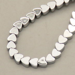 Non-magnetic Synthetic Hematite Beads Strands,Flat Heart,Plating,Silver White,4x4x2mm,Hole:1mm,about 119 pcs/strand,about 13 g/strand,,5 strands/package,16.96"(38mm),XBGB08824vbnb-L020