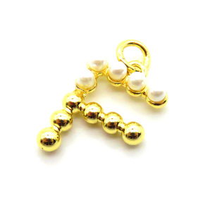 Brass Pendants,with ABS Plastic Imitation Pearls,Letter,Plated Gold,Hole:2mm,about 1.4g/pc,5 pcs/package,XFPC05321aajl-L017