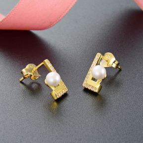 925 Silver Earrings Weight: 1.6g Size: 6.3*11.6mm,shell pearl:4.0mm JR0046vivj-M112 YJCR004666