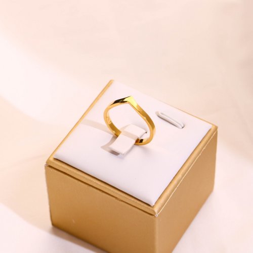 Stainless Steel Ring  Handmade Polished  V Shape  PVD Vacuum Plating Gold  Weight:1.7g  R:6mm  GER000430bhva-066