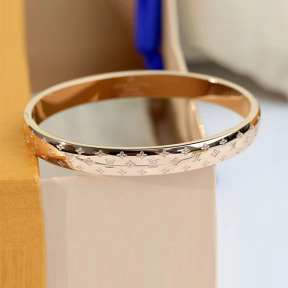 LV  Bangles  PZ0140910vila-322