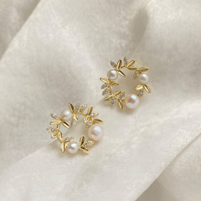 JE3902aiip-Y16  925 Silver Earrings   WT:1.47g  14*13mm