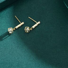 JE1324aimi-Y11  925 Silver Earrings  WT:1.26g  1.7*18mm