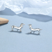 JE6658aiml-Y06  925 Silver Earrings  WT:2.1g  8.4*13.7mm