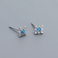 JE6528bhjo-Y05  925 Silver Earrings  WT:0.46g  5.3mm