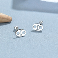 JE6885bhio-Y06  925 Silver Earrings  WT:0.75g