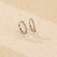 JE6942aiio-Y05  925 Silver Earrings  WT:1.2g  Inner:8.5mm
Pearl:5mm  YHE0653