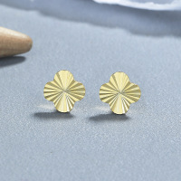 JE7027vhlo-Y06  925 Silver Earrings  WT:1.05g  7mm  A-82-20