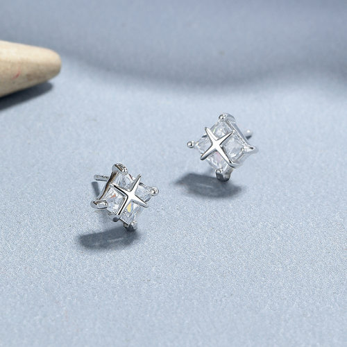 JE7042vhmo-Y06  925 Silver Earrings  WT:1.5g  6.6*6.4mm  A-26-1