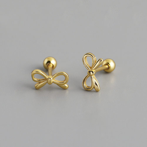 JE7120bhjp-Y10  925 Silver Earrings  WT:0.73g  4.5*8mm