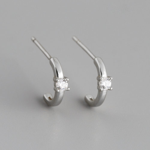 JE7149bhki-Y10  925 Silver Earrings  WT:0.76g  10.5mm