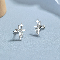 JP7469vhom-Y06  925 Silver Body Jewelry  WT:1.2g  12.2*9mm