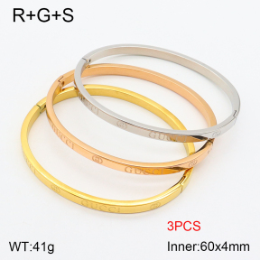 PZ1757609aija-603  Gucci  Bangles