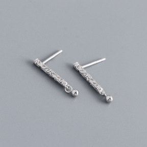 JE7779vhli-Y10  925 Silver Earrings  WT:0.86g  18.7*2.4mm  EH1615