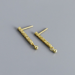 JE7780vhli-Y10  925 Silver Earrings  WT:0.86g  18.7*2.4mm  EH1615