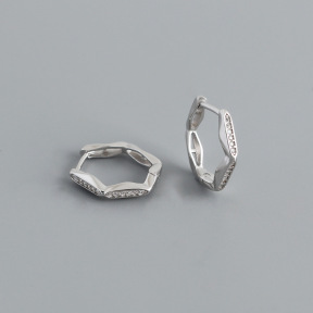 JE7822aiov-Y10  925 Silver Earrings  WT:1.73g  14.2*15.7mm  EH1633