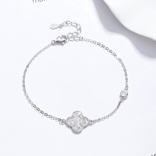 JB7937aipo-Y06  925 Silver Bracelet  WT:2.1g  P:12.9*12.4mm L:16.5+3cm    D-09-15