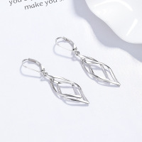 JE7903ajao-Y06  925 Silver Earrings  WT:2.3g  E:10.9*32.4mm  A-43-13
