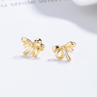 JE7912vhlo-Y06  925 Silver Earrings  WT:0.81g  E:6.5*9.2mm  A-90-04