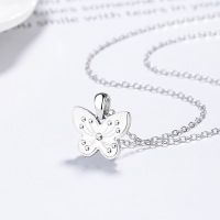 JN7932ajpo-Y06  925 Silver Necklace  WT:2.75g  P:10.2*12.9mm L:40+5cm    C-10-4