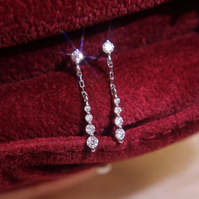 JE8273vhmj-Y16  925 Silver Earrings  WT:0.6g  21mm  E1386