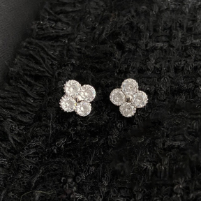 JE8290bika-Y16  925 Silver Earrings  WT:1.33g  8mm  E1540