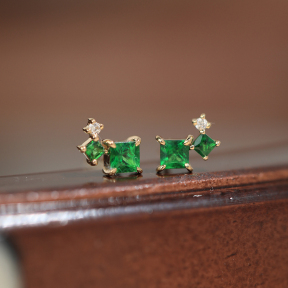 JE8299vhli-Y16  925 Silver Earrings  WT:0.6g  6*7mm  E1577